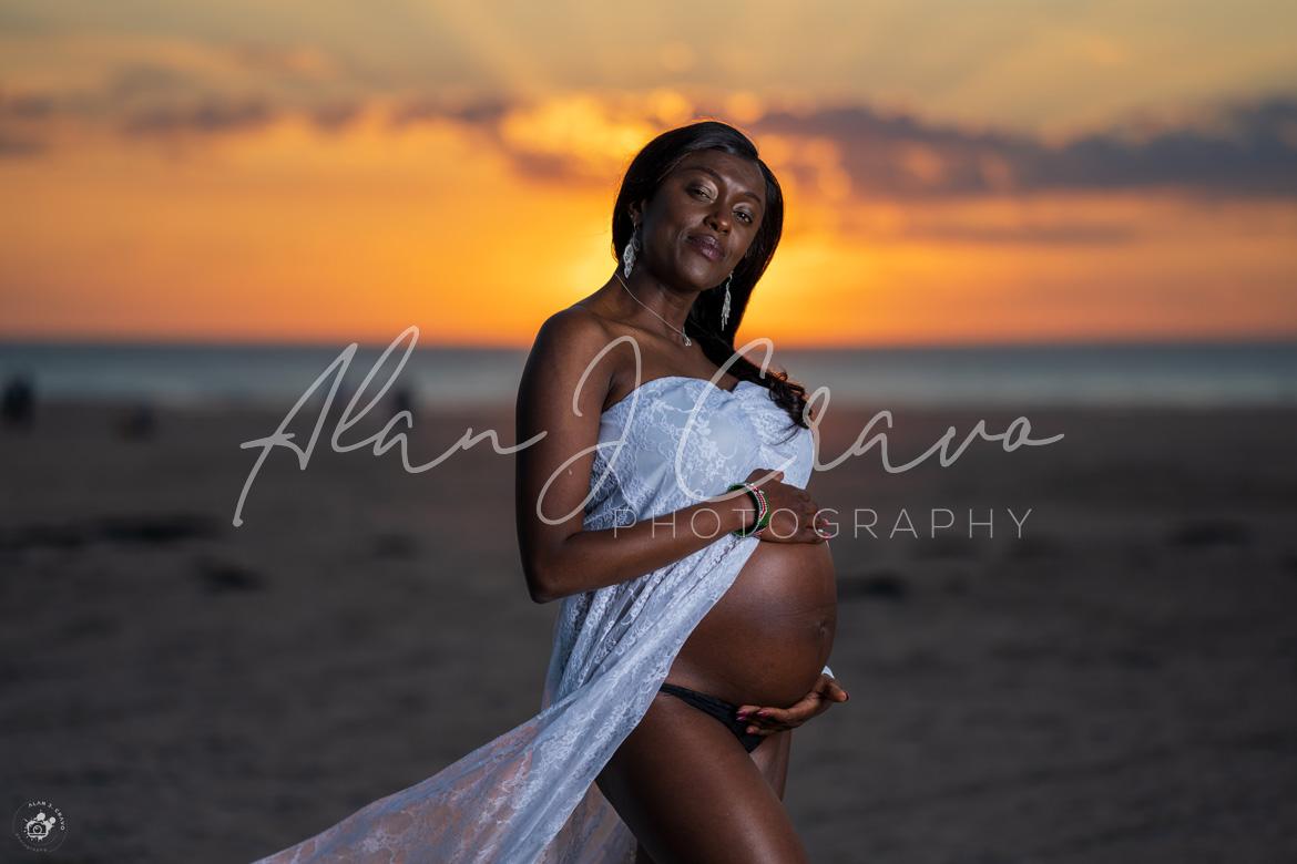 Alan John Cravo Photography Pregnancy portrait